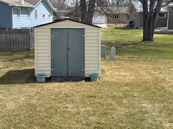 $237,500 | 804 Crocker Avenue South, Thief River Falls, MN 56701