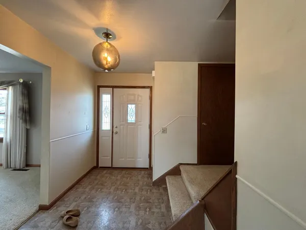 $237,500 | 804 Crocker Avenue South, Thief River Falls, MN 56701
