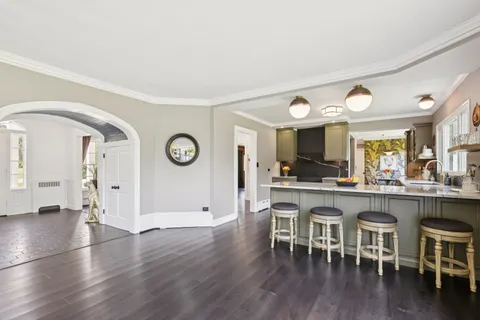 $1,098,000 | 60 Ridge Road, Barrington Hills, IL 60010
