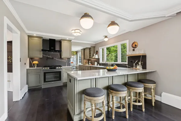 $1,098,000 | 60 Ridge Road, Barrington Hills, IL 60010