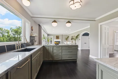 $1,098,000 | 60 Ridge Road, Barrington Hills, IL 60010