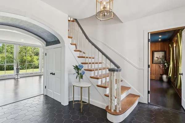 $1,098,000 | 60 Ridge Road, Barrington Hills, IL 60010