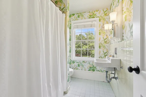 $1,098,000 | 60 Ridge Road, Barrington Hills, IL 60010