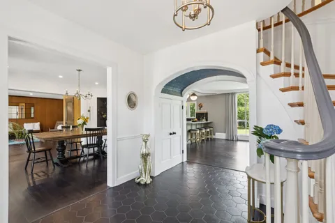 $1,098,000 | 60 Ridge Road, Barrington Hills, IL 60010