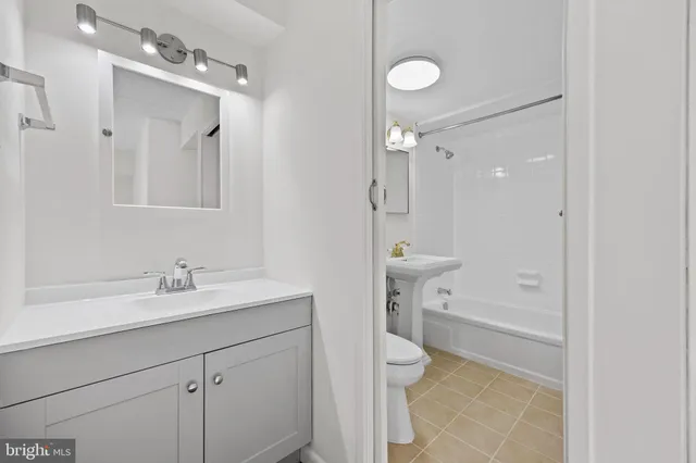 $299,900 | 2305 Freetown Court, Unit 16/11C, Reston, VA 20191