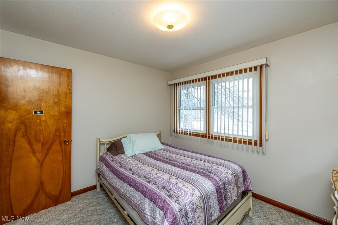 750 Sagamore Road Northfield, OH 44067 - Photo 26 of 37 Bedroom 3 with light carpet