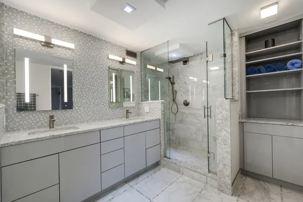 $1,399,999 | 360 East Randolph Street, Unit 4203, Chicago, IL 60601