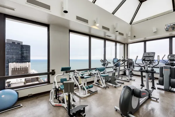 $1,399,999 | 360 East Randolph Street, Unit 4203, Chicago, IL 60601
