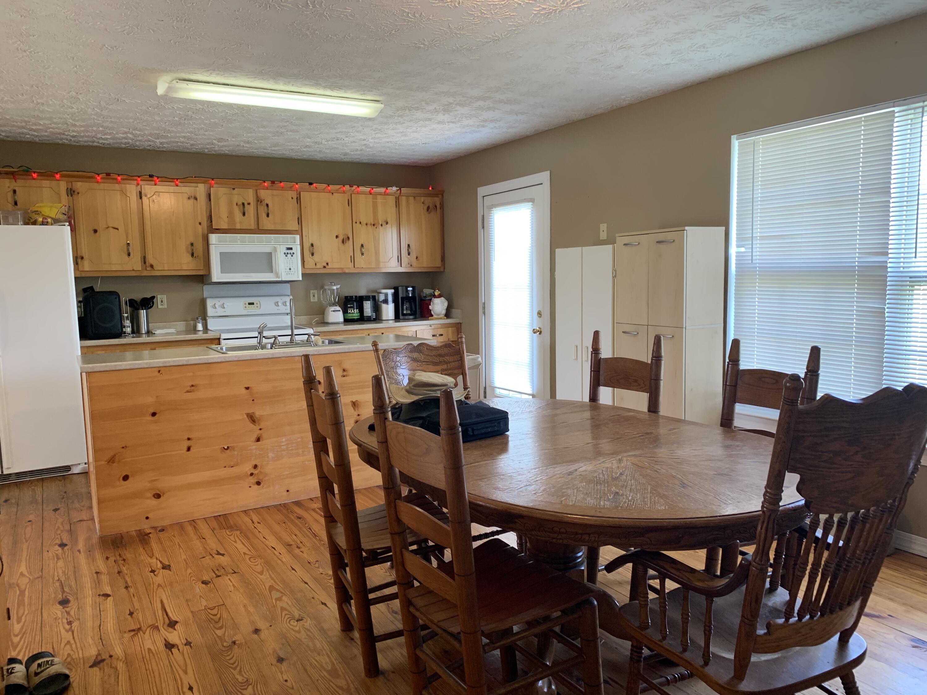 389 Neal Road Dunlap, TN 37327 - Photo 4 of 15 9DC2A453-9DE0-48DB-BD41-54C8087D2FBC