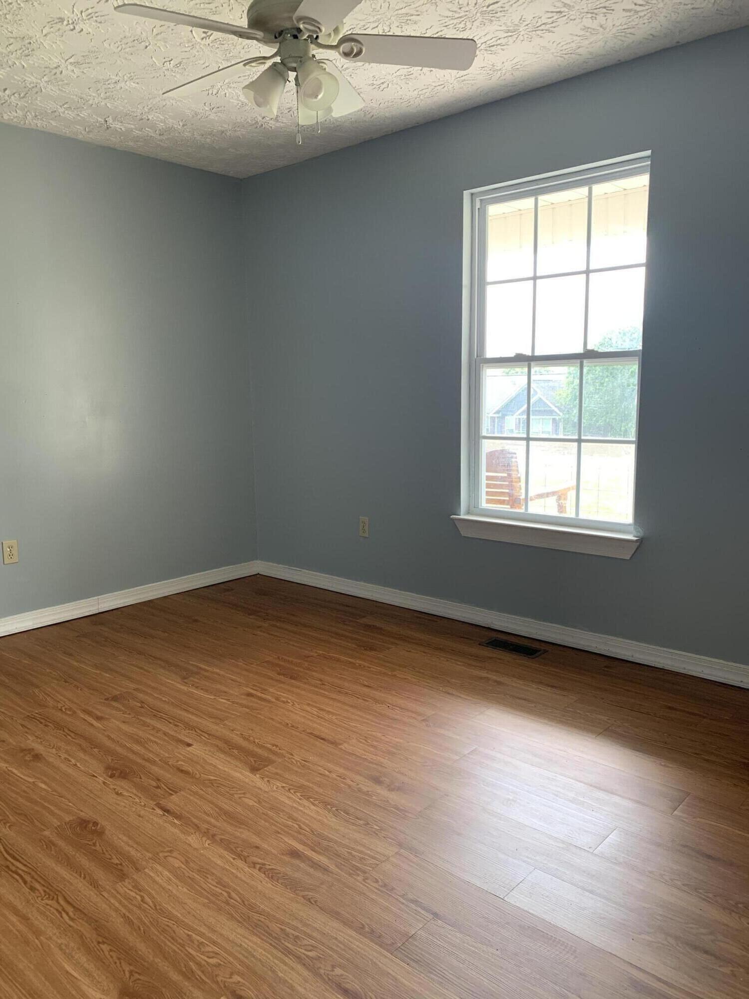 389 Neal Road Dunlap, TN 37327 - Photo 9 of 15 336795D6-2C9F-4432-9BB3-7AA3F38CB360