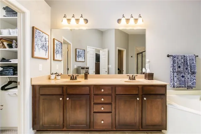 $584,900 | 2074 Cobblestone Circle Northeast, Atlanta, GA 30319