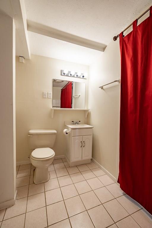 101 Shepard Road Sturbridge, MA 01566 - Photo 31 of 42 a bathroom with a toilet and a shower