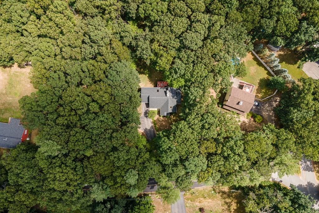 101 Shepard Road Sturbridge, MA 01566 - Photo 35 of 42 an aerial view of a house with a yard