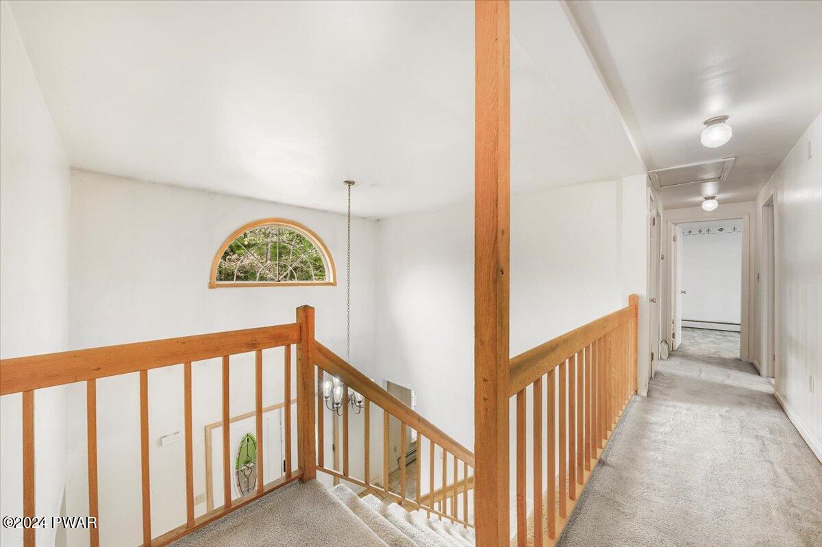 112 Long Pine Road Greeley, PA 18425 - Photo 20 of 51 Second Floor