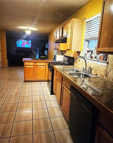 $259,900 | 2394 Marsh Rabbit Lane, Decatur, GA 30035