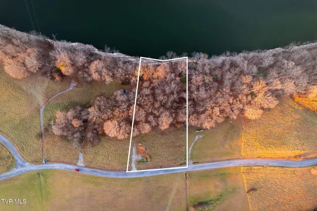 $149,900 | 23001 Moonshine Drive, Unit 36, Abingdon, VA 24211