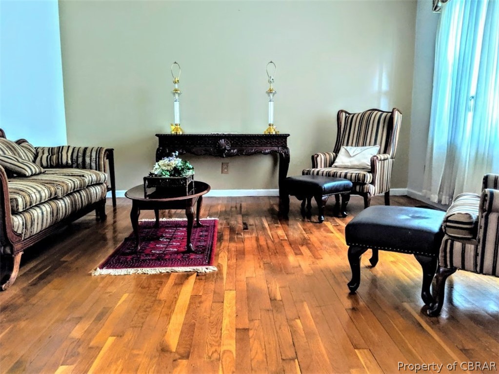 7692 Farmwood Road Gloucester Point, VA 23062 - Photo 5 of 23 Gallery Image 5