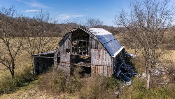 $249,000 | 4000 Weakley Creek Road, Lawrenceburg, TN 38464