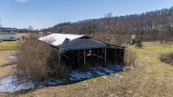 $249,000 | 4000 Weakley Creek Road, Lawrenceburg, TN 38464