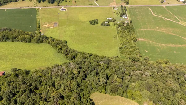 $249,000 | 4000 Weakley Creek Road, Lawrenceburg, TN 38464