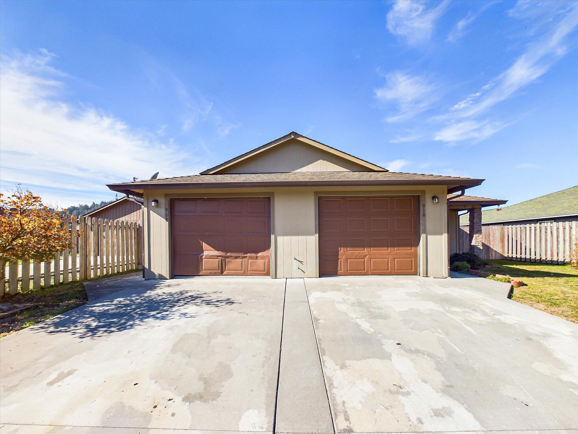 908-910 Hilda Court Rio Dell, CA 95562 - Photo 2 of 45