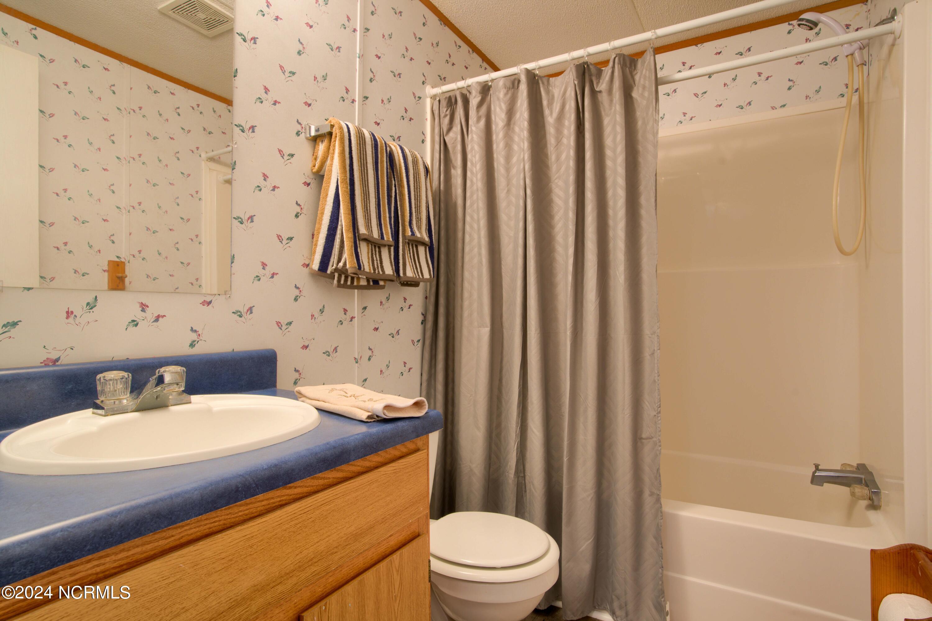 385 Peru Road Sneads Ferry, NC 28460 - Photo 27 of 27 385 Peru - Interiors_28