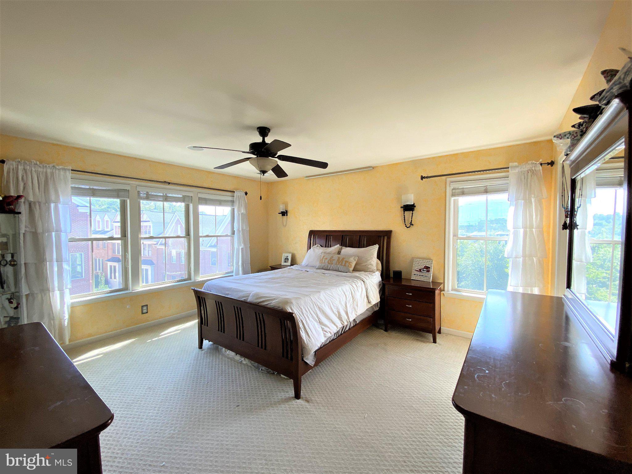 3321 South Kemper Road Arlington, VA 22206 - Photo 10 of 22 Gallery Image 10
