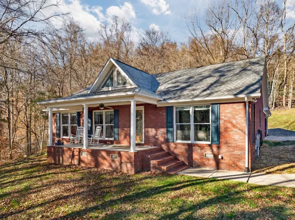 $425,000 | 113 Poorhouse Road, Taft, TN 38488