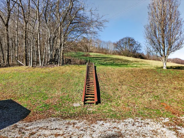 $425,000 | 113 Poorhouse Road, Taft, TN 38488