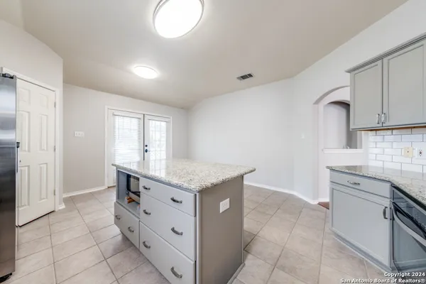 $2,350 | 23931 Calico Chase, San Antonio, TX 78258