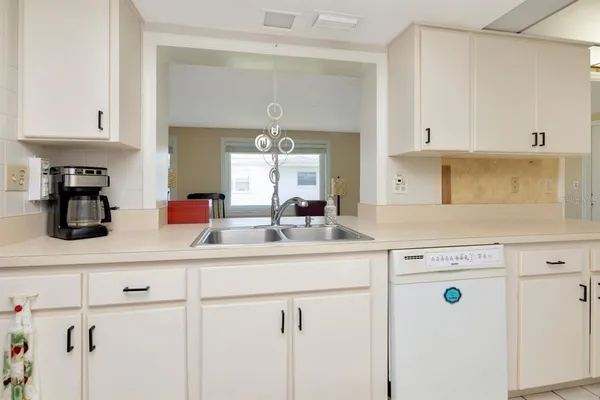 $309,000 | 10153 44th Street North, Unit 2, Pinellas Park, FL 33782