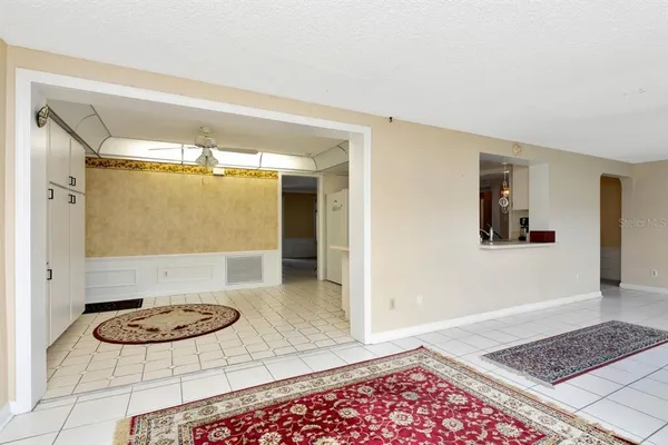 $309,000 | 10153 44th Street North, Unit 2, Pinellas Park, FL 33782