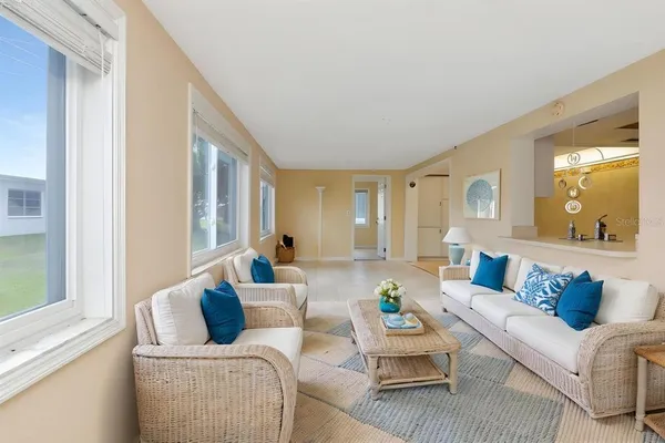 $309,000 | 10153 44th Street North, Unit 2, Pinellas Park, FL 33782