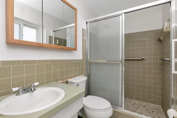 $309,000 | 10153 44th Street North, Unit 2, Pinellas Park, FL 33782