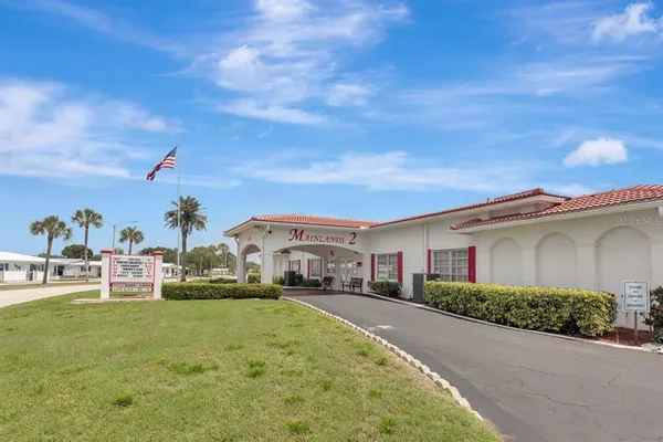 $309,000 | 10153 44th Street North, Unit 2, Pinellas Park, FL 33782