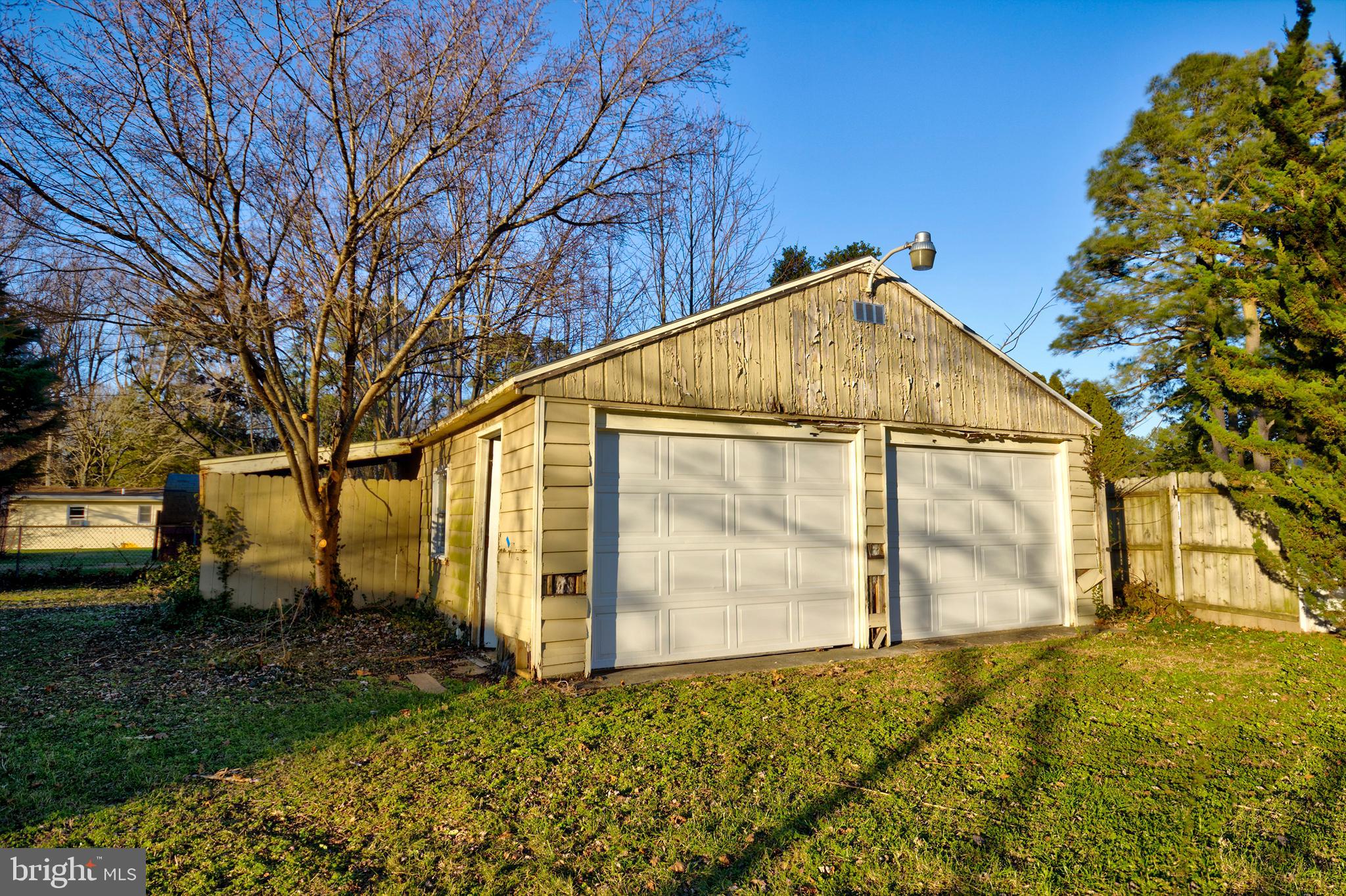30556 Bennett Road Salisbury, MD 21804 - Photo 14 of 15 Detached 2-Car Garage