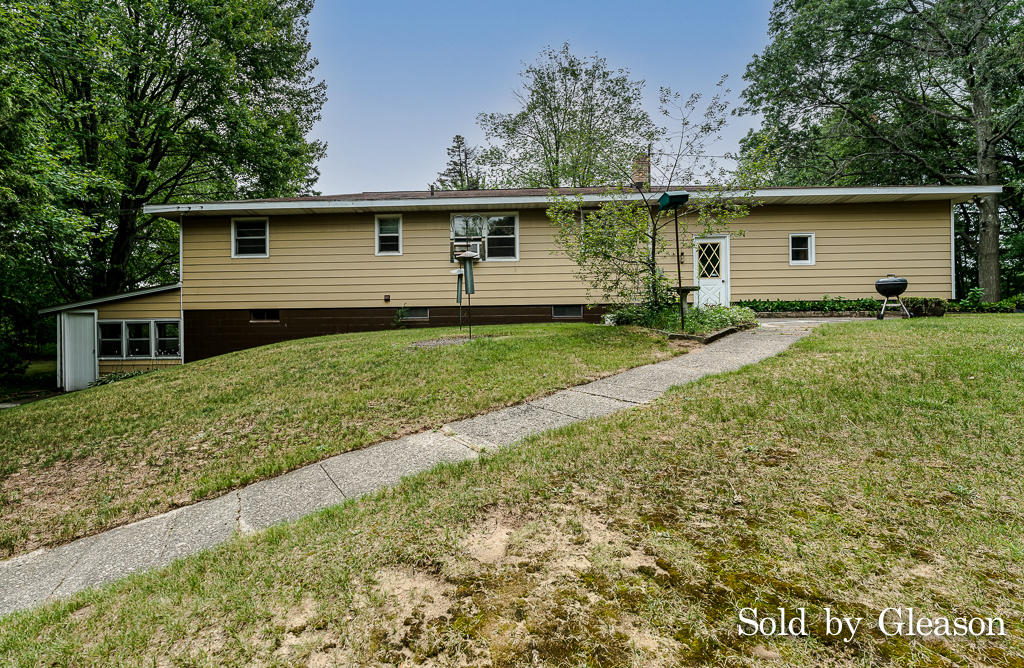 2140 East Sternberg Road Muskegon, MI 49444 - Photo 32 of 32 2140Sternberg04Lores