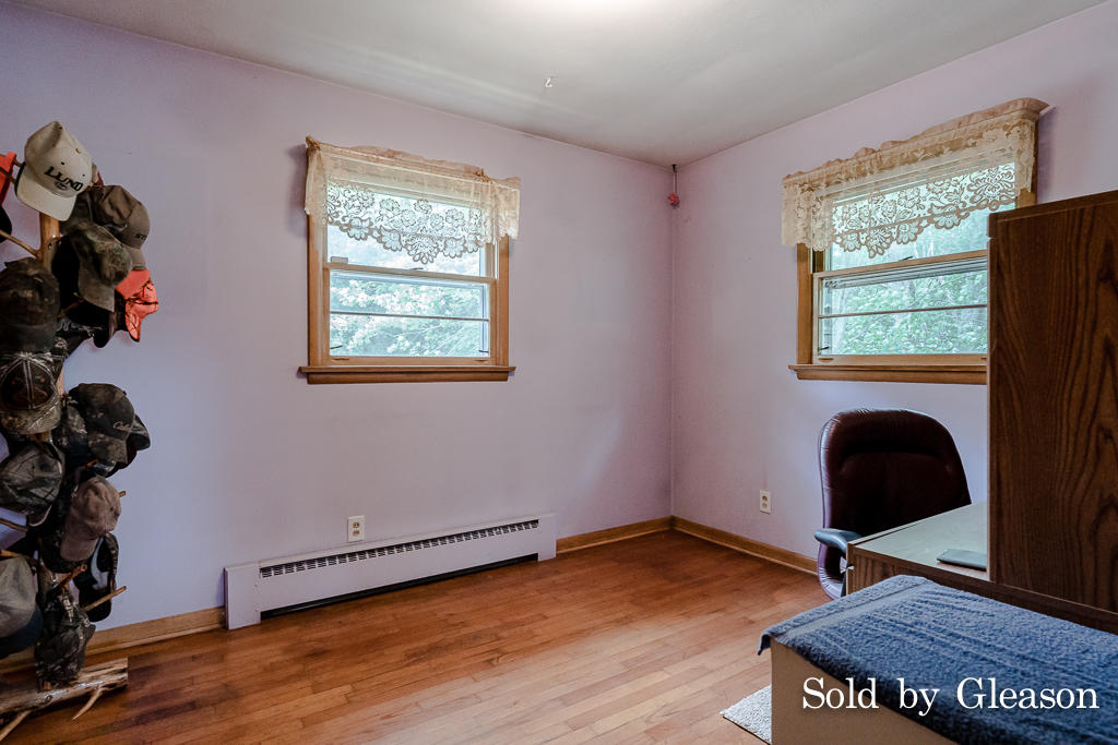2140 East Sternberg Road Muskegon, MI 49444 - Photo 8 of 32 2140Sternberg21Lores