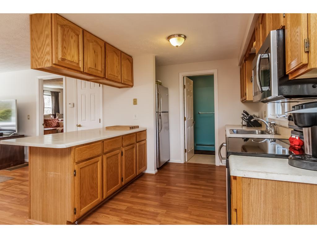 3024 Bodwell Road Manchester, NH 03109 - Photo 14 of 35 Gallery Image 14