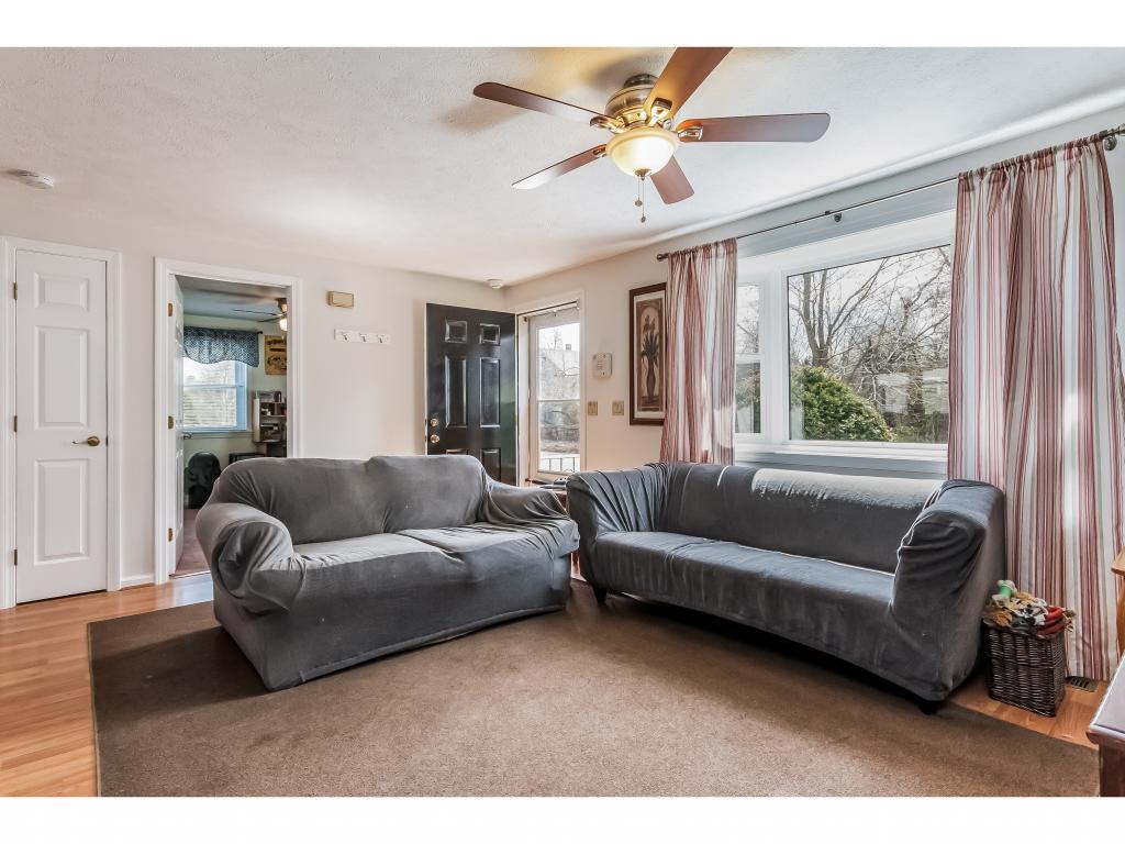 3024 Bodwell Road Manchester, NH 03109 - Photo 5 of 35 Gallery Image 5