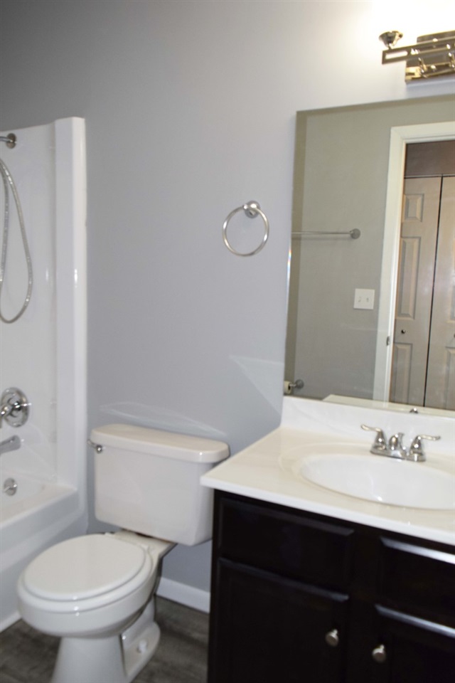 5914 Ashbrooke Road Evansville, IN 47710 - Photo 11 of 23 Gallery Image 11