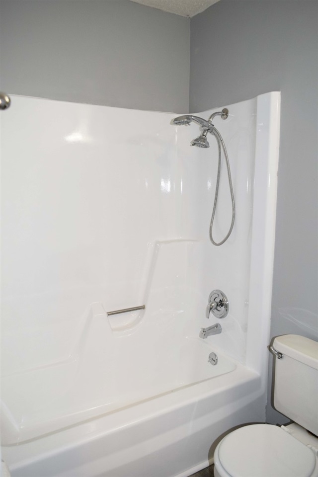 5914 Ashbrooke Road Evansville, IN 47710 - Photo 12 of 23 Gallery Image 12