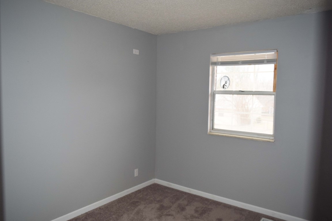 5914 Ashbrooke Road Evansville, IN 47710 - Photo 13 of 23 Gallery Image 13