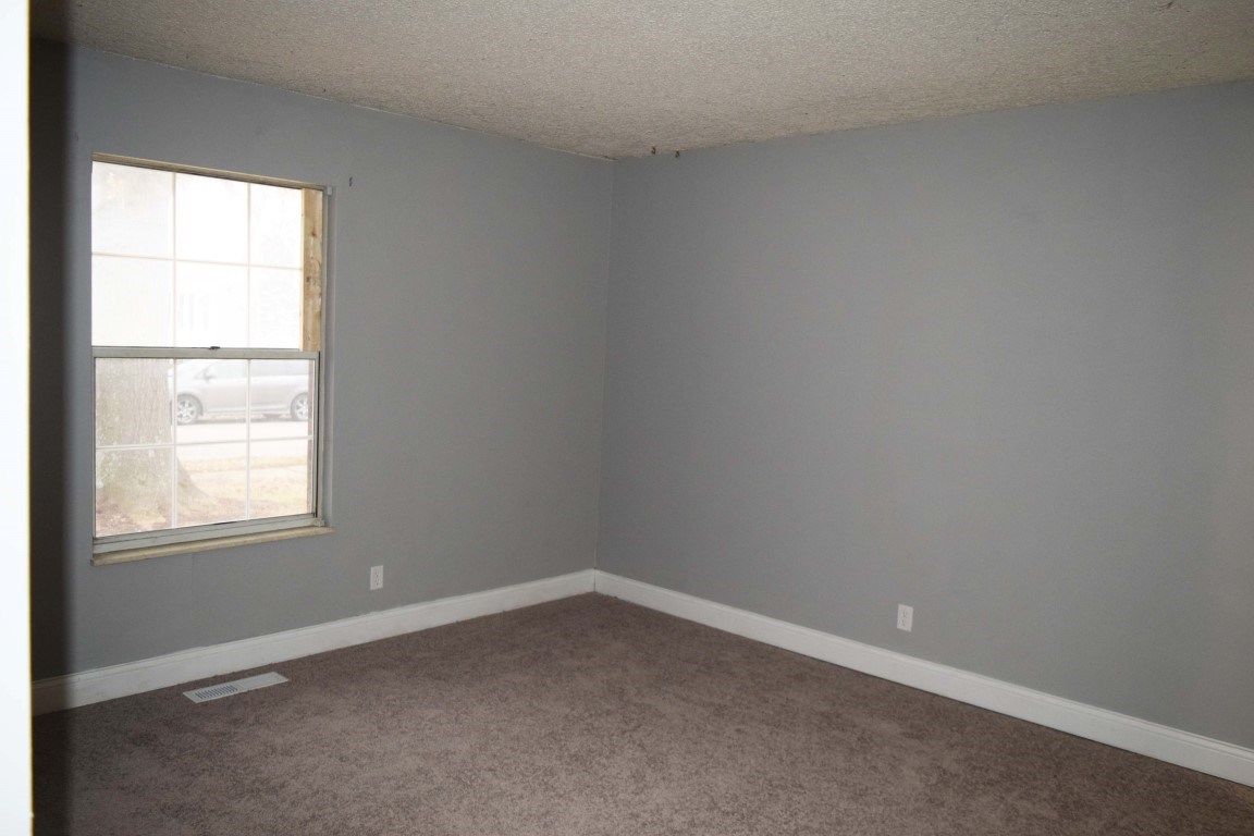5914 Ashbrooke Road Evansville, IN 47710 - Photo 5 of 23 Gallery Image 5
