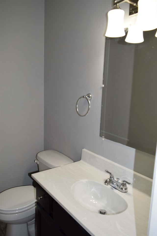 5914 Ashbrooke Road Evansville, IN 47710 - Photo 8 of 23 Gallery Image 8