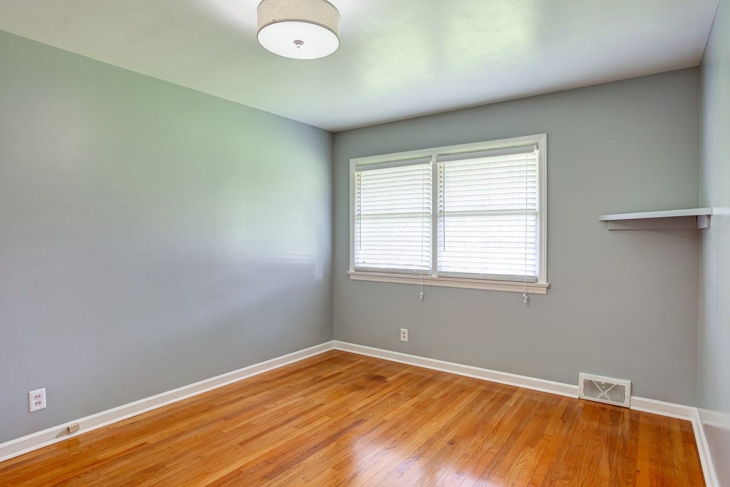 960 South Colony Road Evansville, IN 47714 - Photo 19 of 24 Gallery Image 19