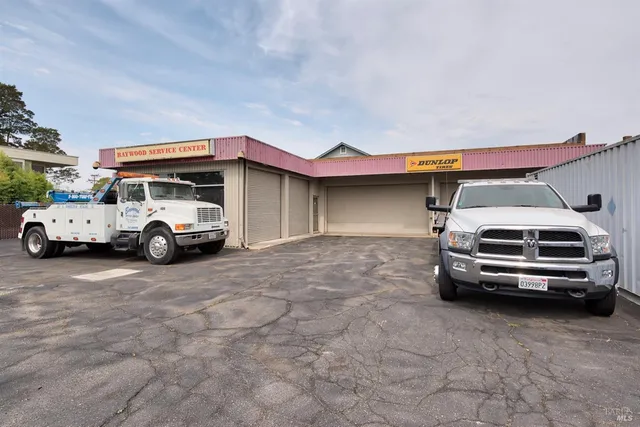 $1,599,000 | 527 East Washington Street, Petaluma, CA 94952