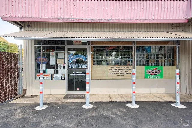 $1,599,000 | 527 East Washington Street, Petaluma, CA 94952