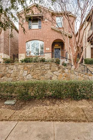 $549,999 | 6661 Escena Boulevard, Irving, TX 75039