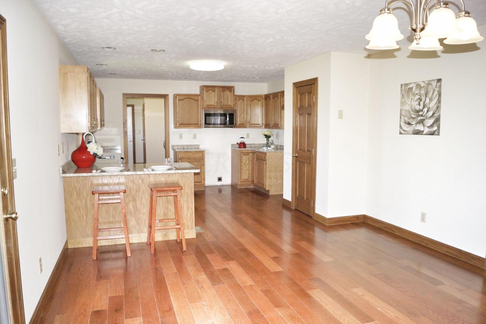 7538 Stringtown Road Mechanicsburg, OH 43044 - Photo 11 of 37